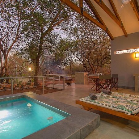 マールロス・パーク Kruger'S Keep - Luxury Couples Havenヴィラ エクステリア 写真