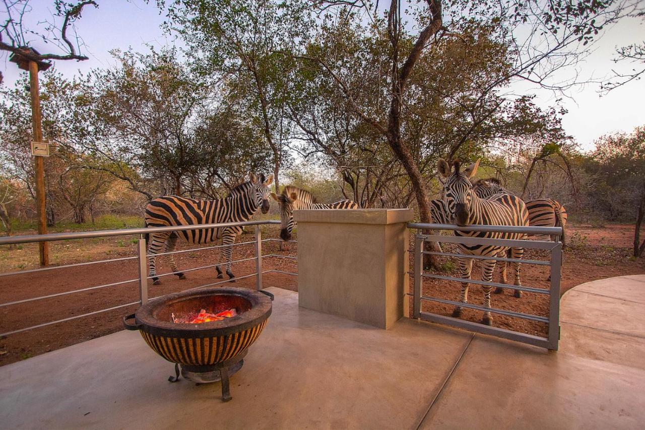 マールロス・パーク Kruger'S Keep - Luxury Couples Havenヴィラ エクステリア 写真